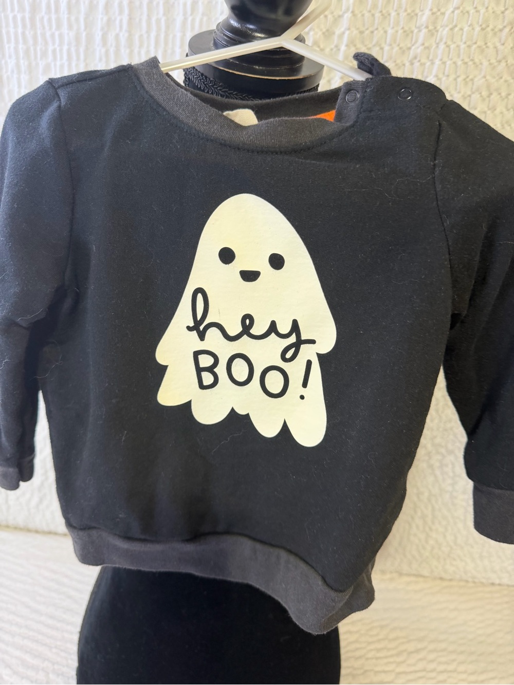 Cat & Jack Black Kids Sweatshirt with White Ghost "Hey Boo!" Graphic